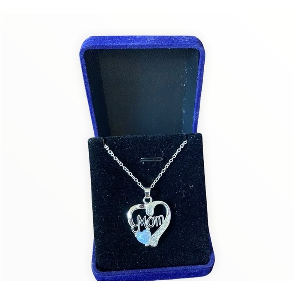 18" Silver Imitation Diamond Opal Mom Heart Necklace in Gift Box - Picture 4 of 5
